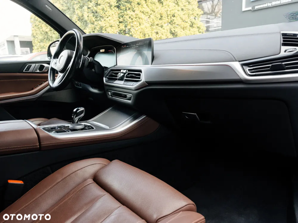 BMW X5 xDrive40d - 8