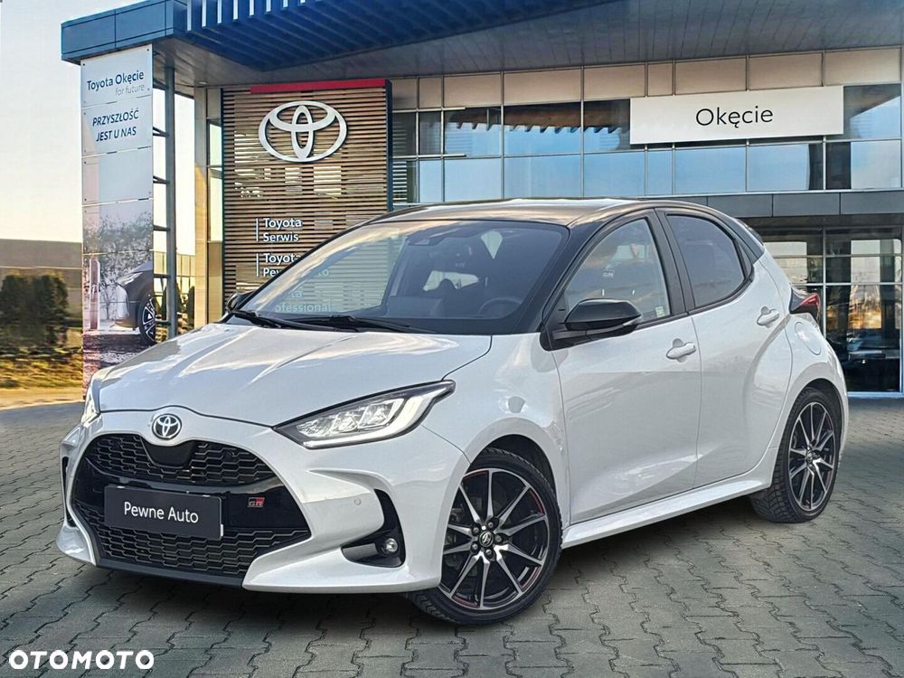 Toyota Yaris Hybrid 1.5 GR Sport - 1