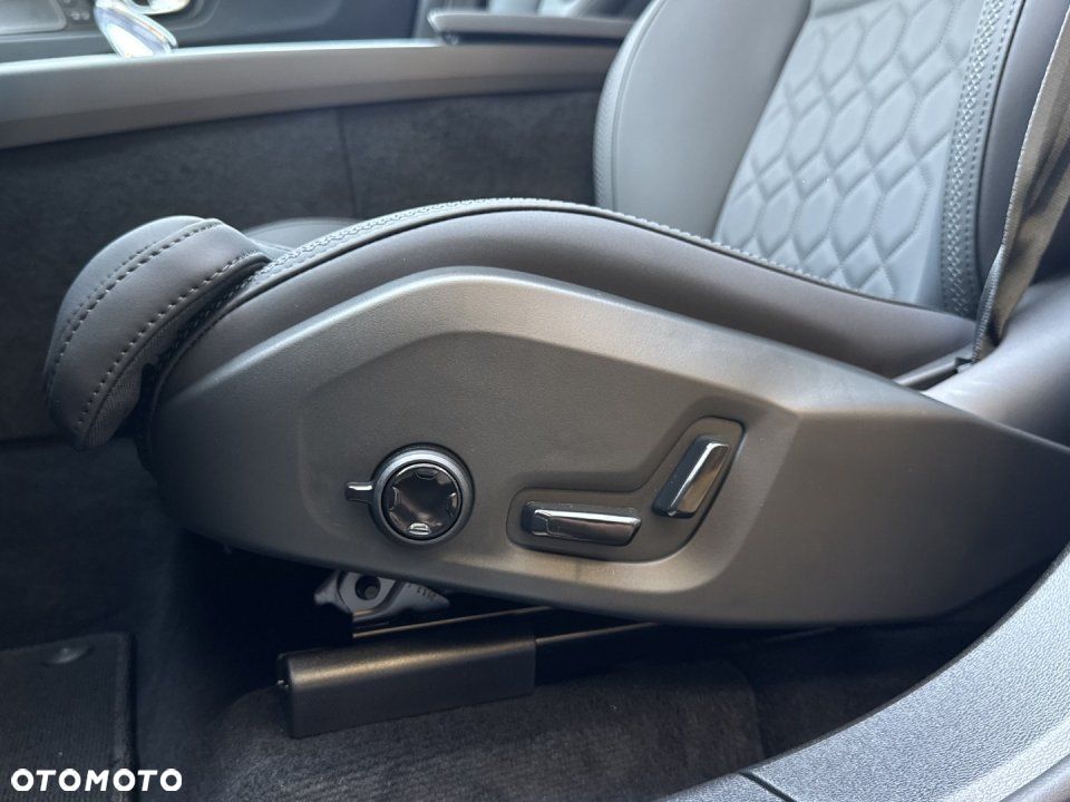 Volvo XC 60 - 18