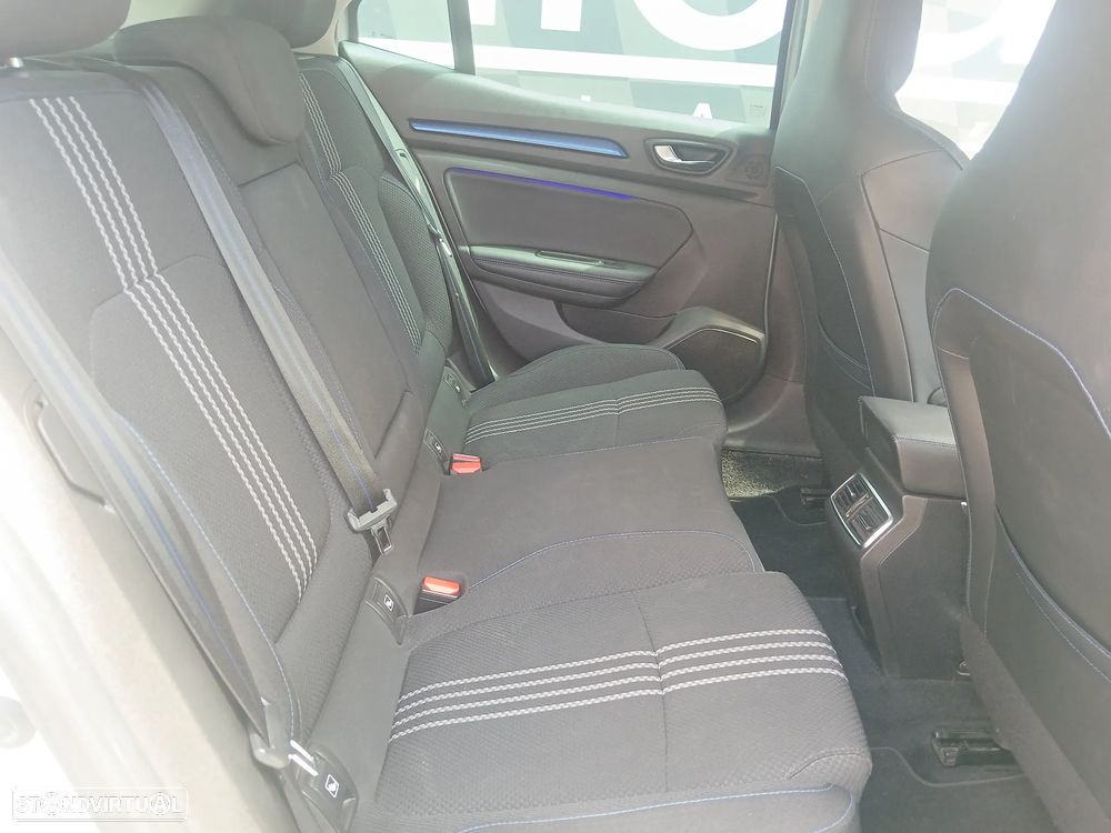 Renault Mégane 1.5 Blue dCi R.S. Line - 23