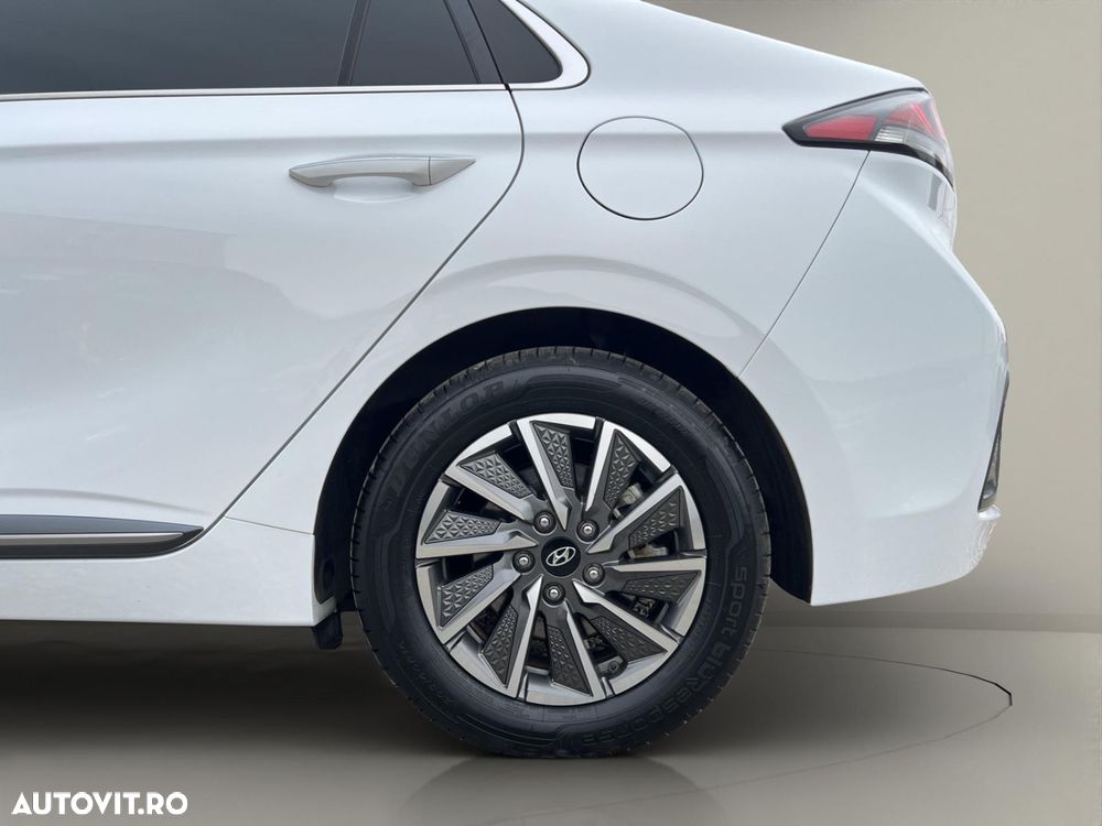 Hyundai IONIQ Trend - 36