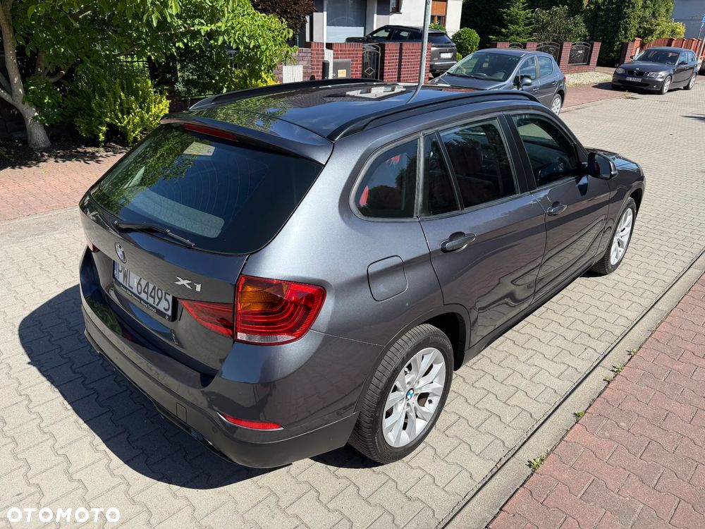 BMW X1 xDrive18d - 15