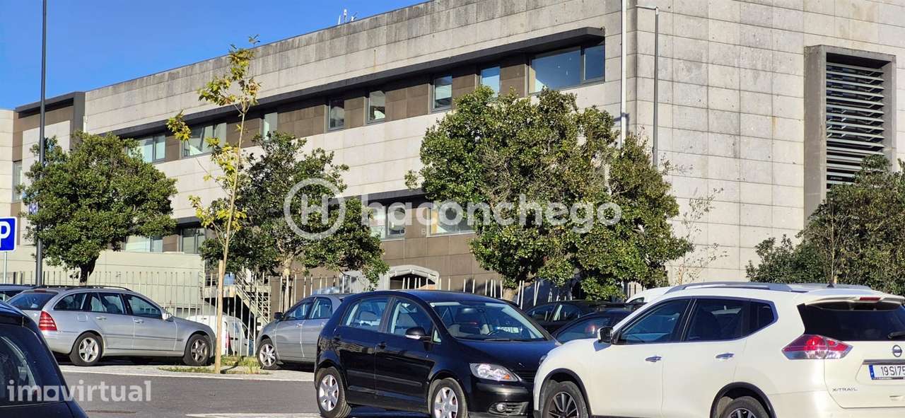 Loja T0 Arrendamento em Barcelos, Vila Boa e Vila Frescainha (São Mart - Grande imagem: 2/12