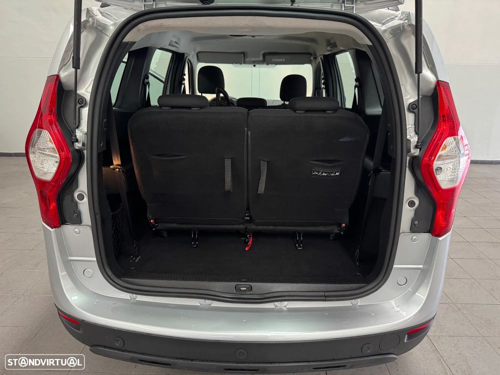 Dacia Lodgy dCi 110 Stepway - 26