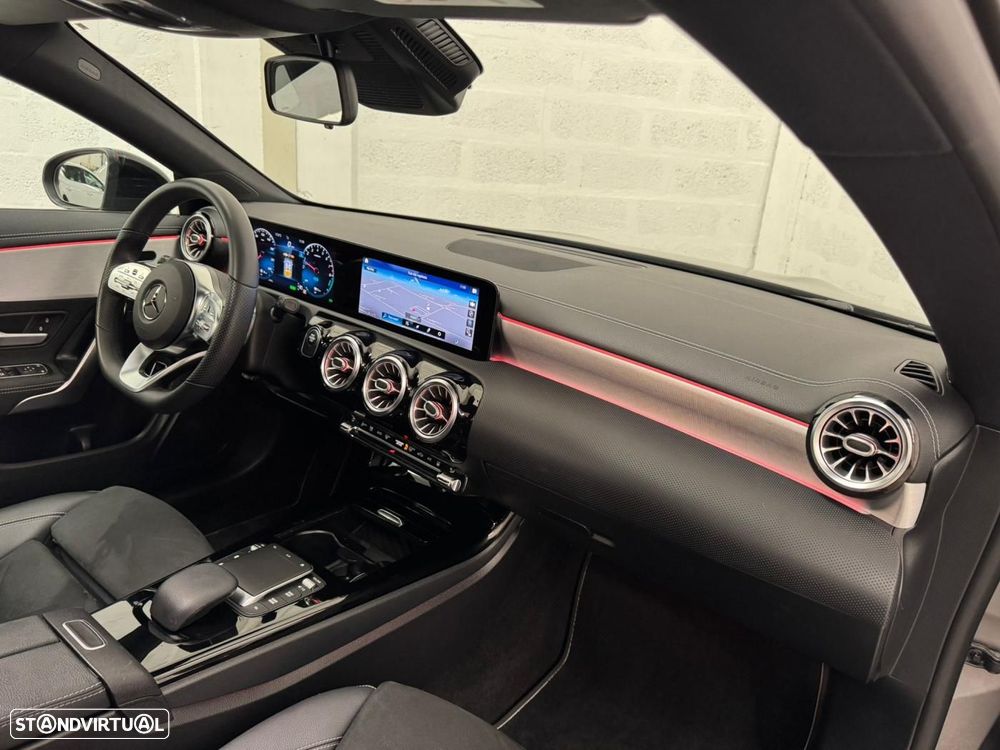 Mercedes-Benz CLA 250 e Shooting Brake AMG Line - 44