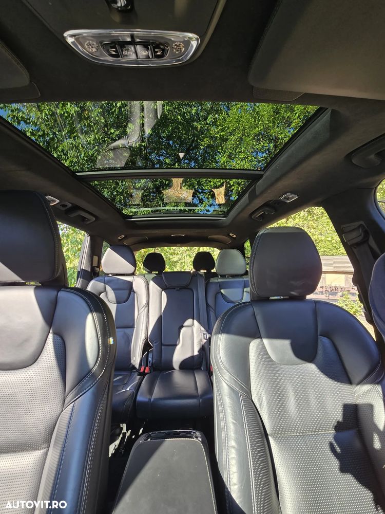 Volvo XC 90 Recharge T8 eAWD R-Design - 12