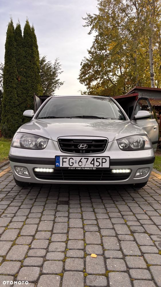 Hyundai Elantra 1.6 GLS - 6