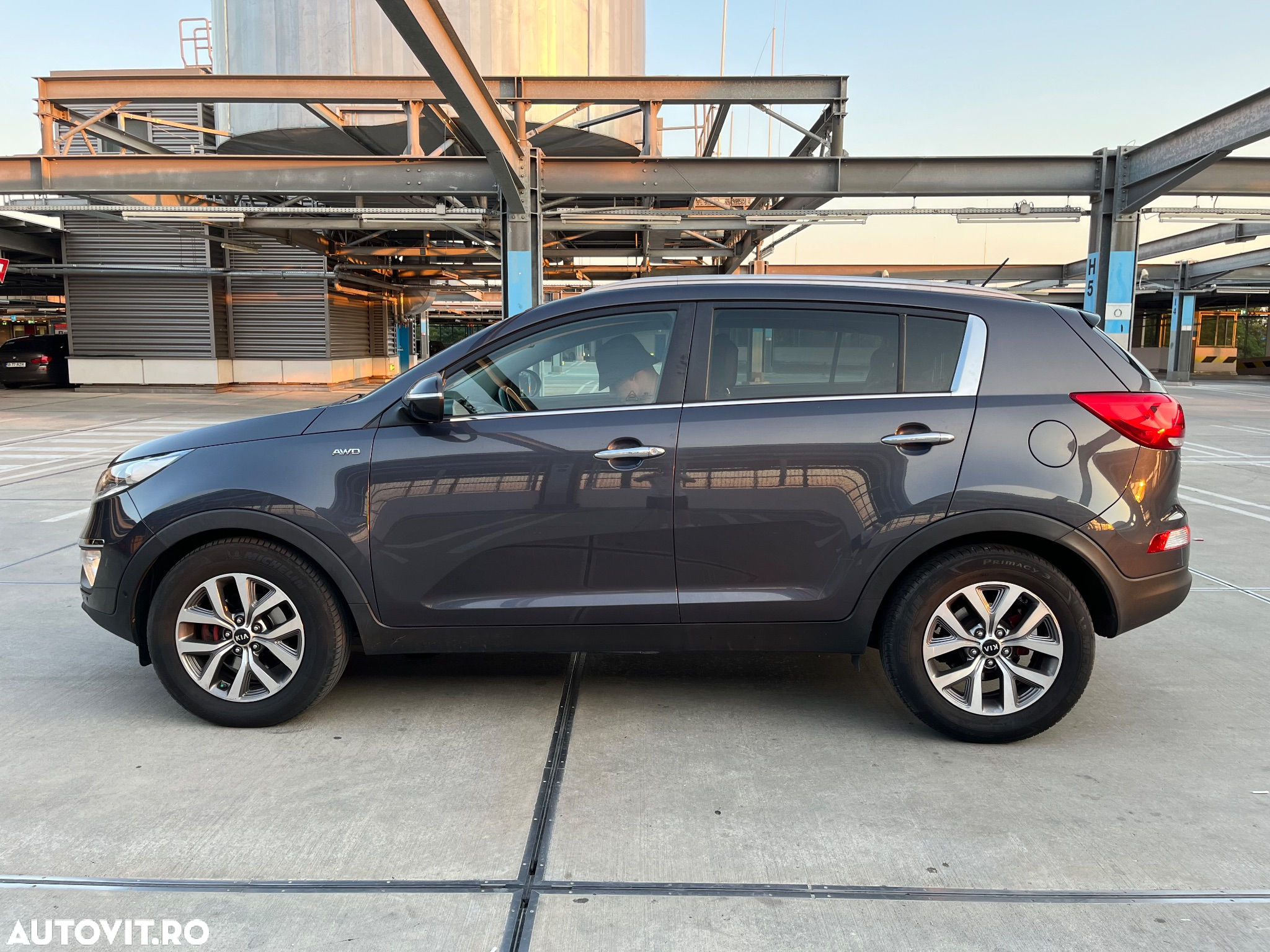 Kia Sportage 2.0 DSL MT 4x4 STYLE - 6