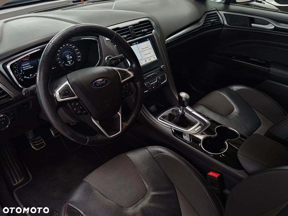 Ford Mondeo 1.5 EcoBoost ST-Line X - 17