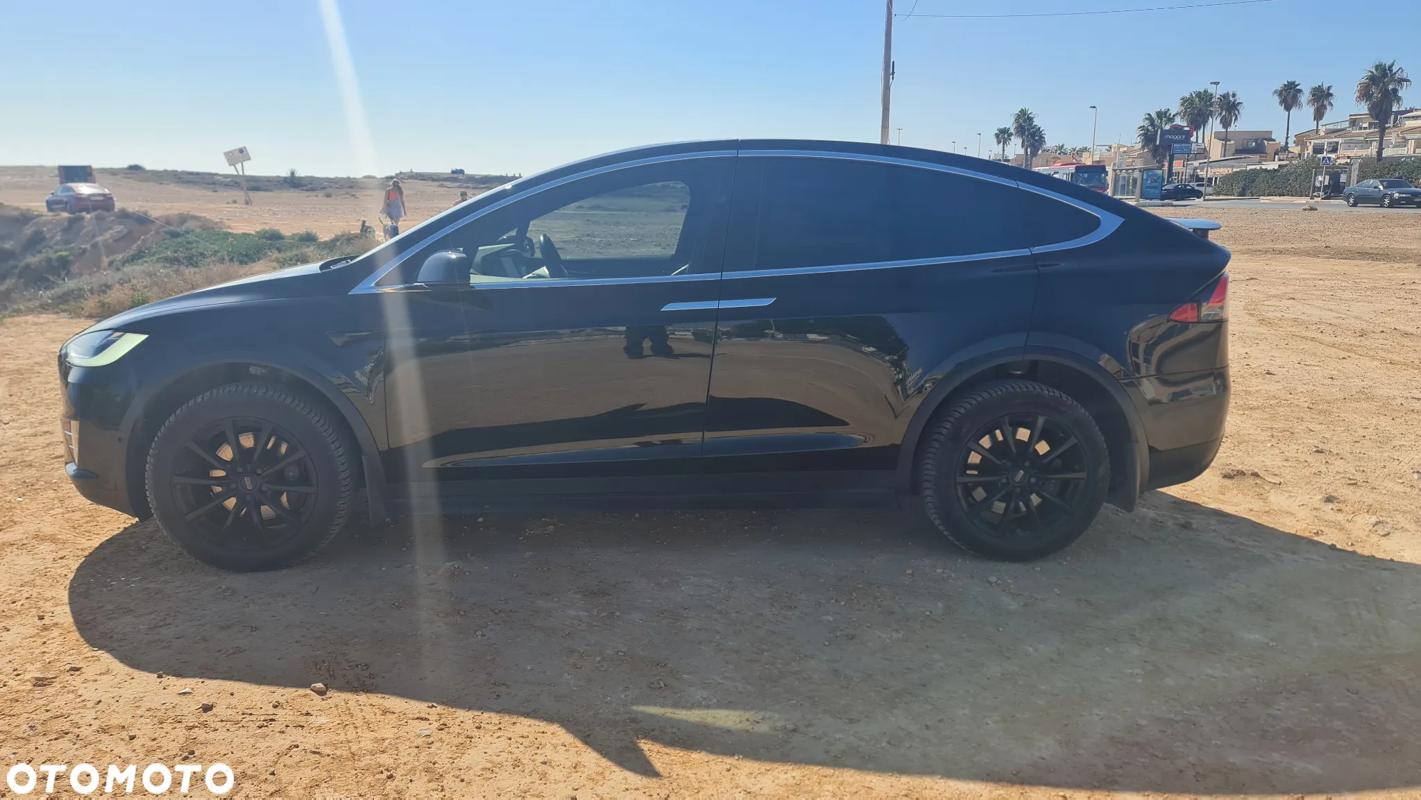 Tesla Model X 90D Allradantrieb - 11