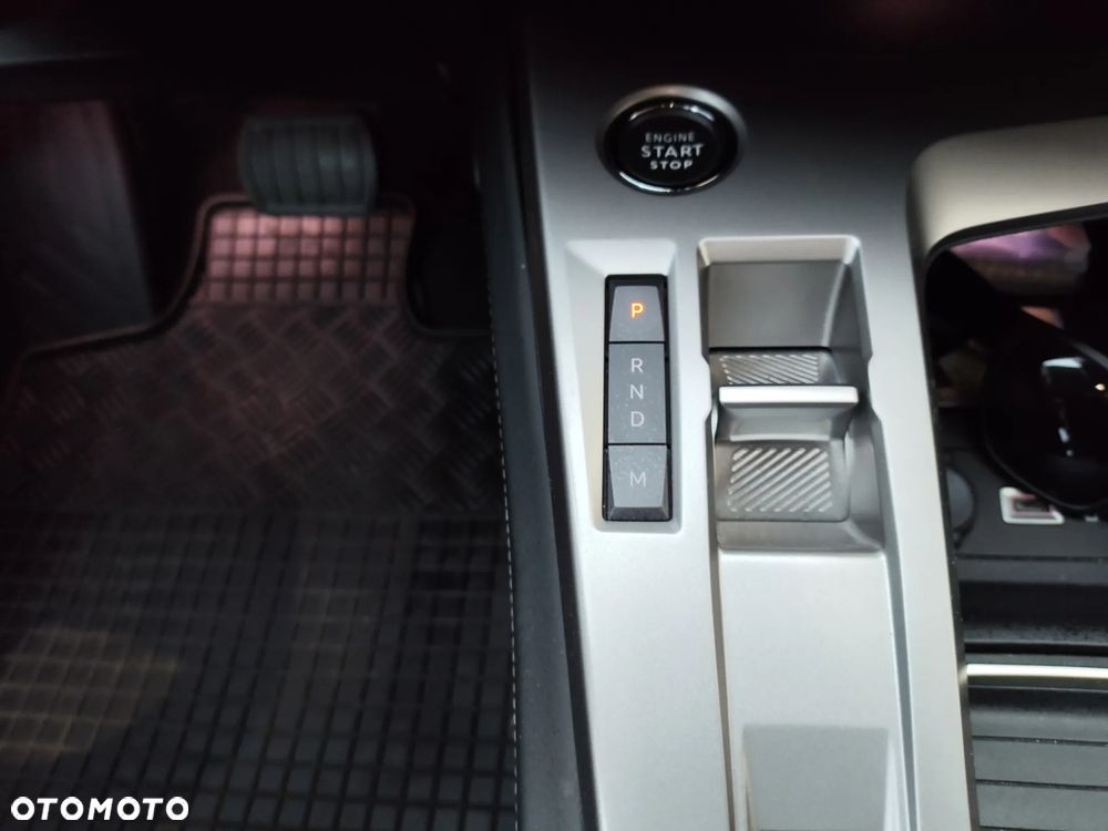 Peugeot 308 PureTech 130 EAT8 Allure Pack - 17