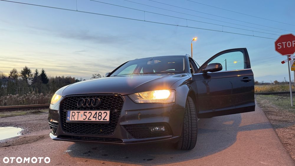 Audi A4 Avant - 1