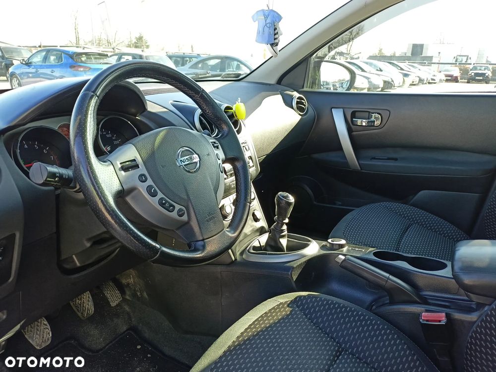 Nissan Qashqai - 9