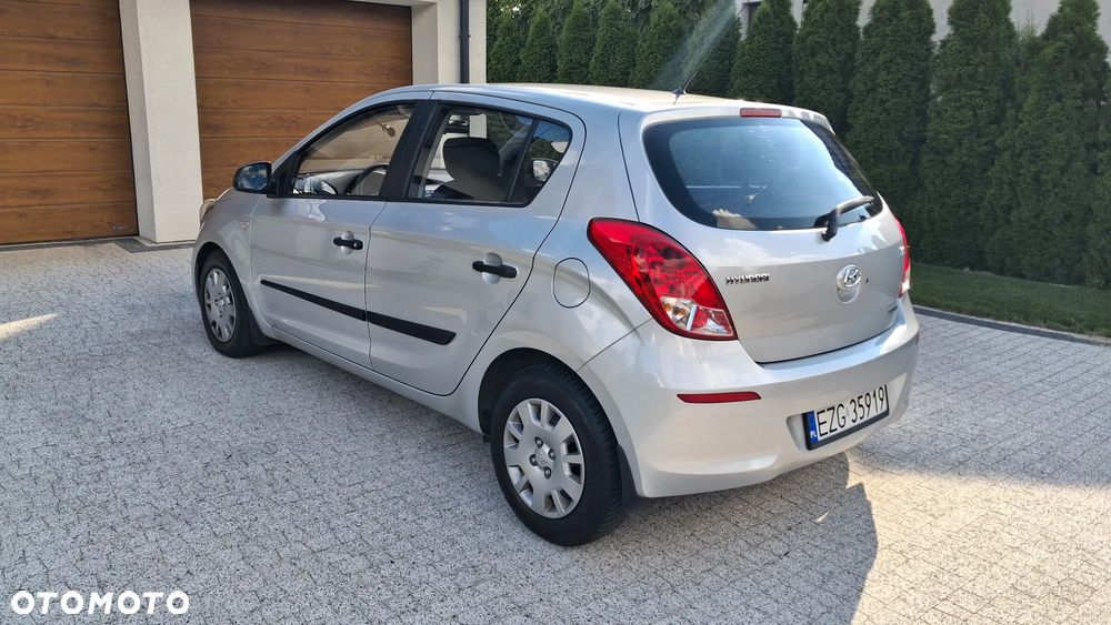 Hyundai i20 1.1 CRDi Classic + - 4
