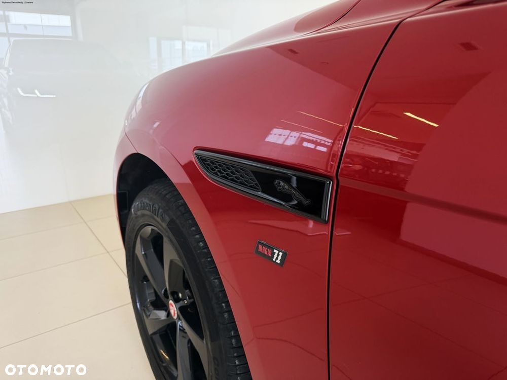Jaguar F-Pace 2.0 P250 mHEV AWD R-Dynamic S - 25
