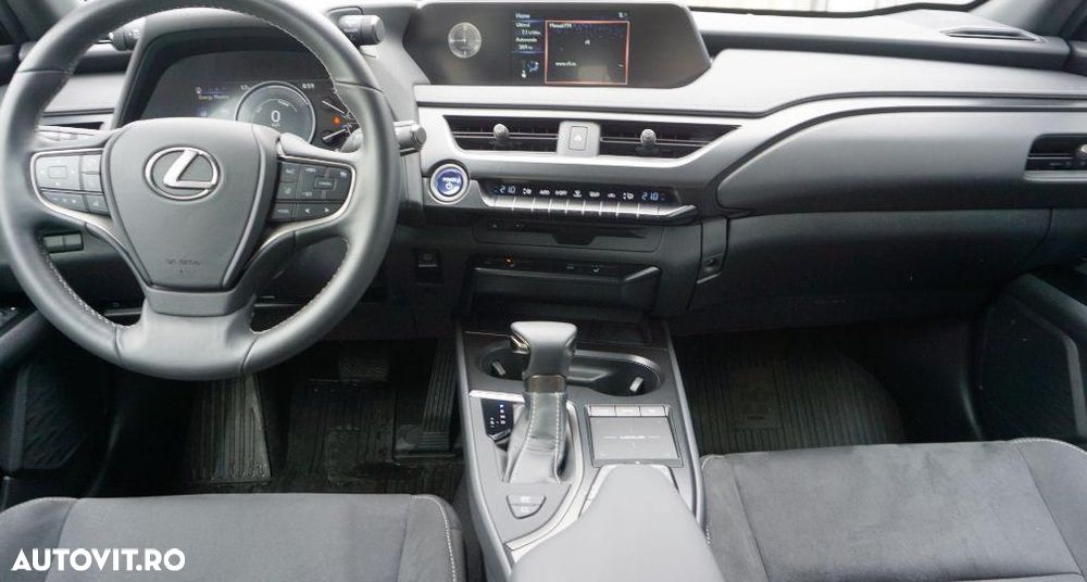 Lexus UX 250h FWD Business - 9
