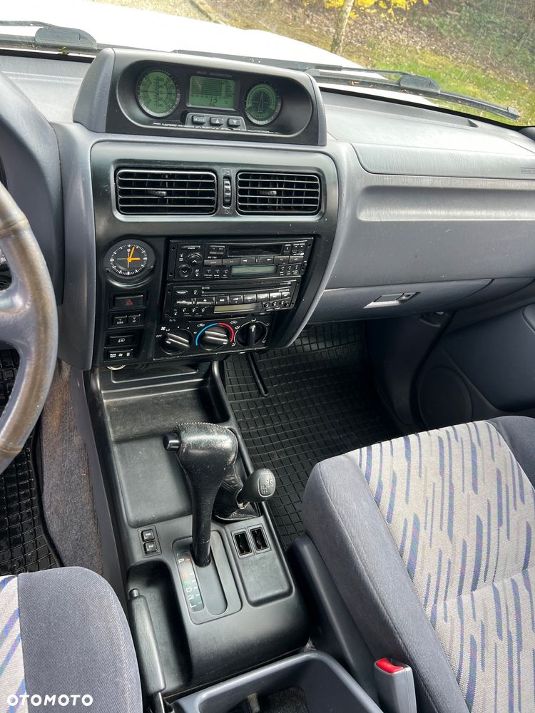 Toyota Land Cruiser - 13