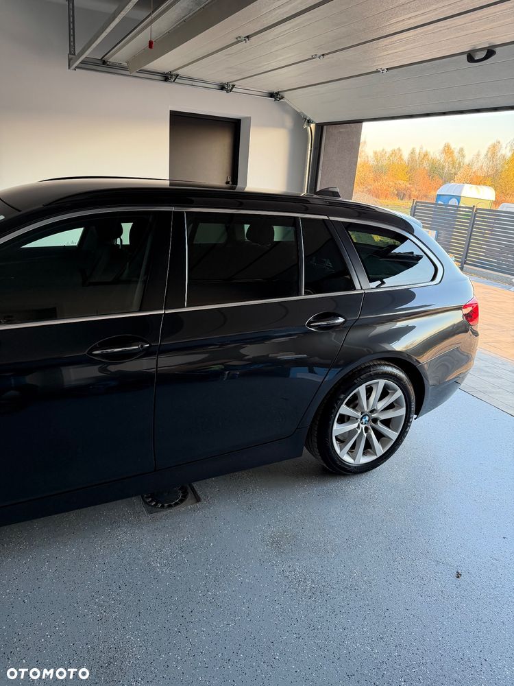 BMW Seria 5 530d xDrive - 3