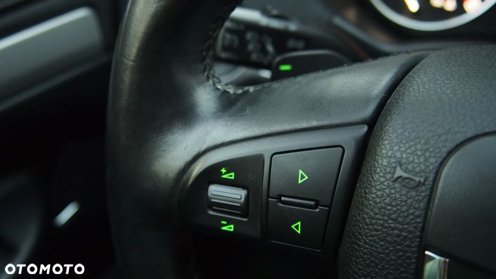 Skoda Octavia 2.0 TDI DPF 4x4 DSG Elegance - 10