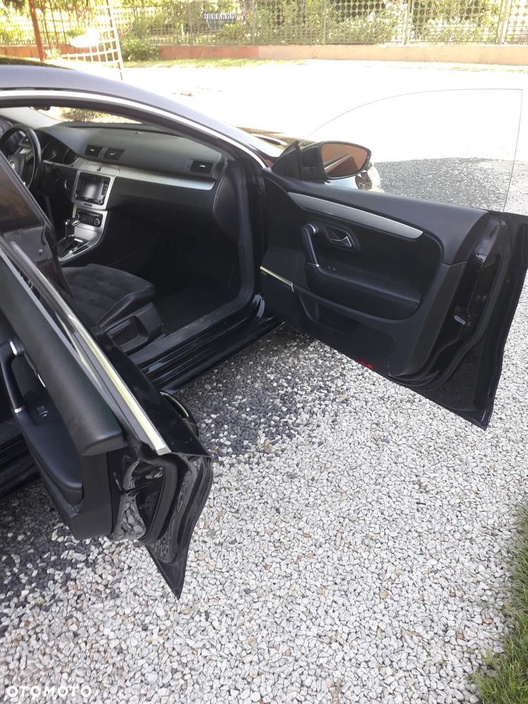 Volkswagen Passat 2.0 TDI DPF DSG R-Line Edition - 9