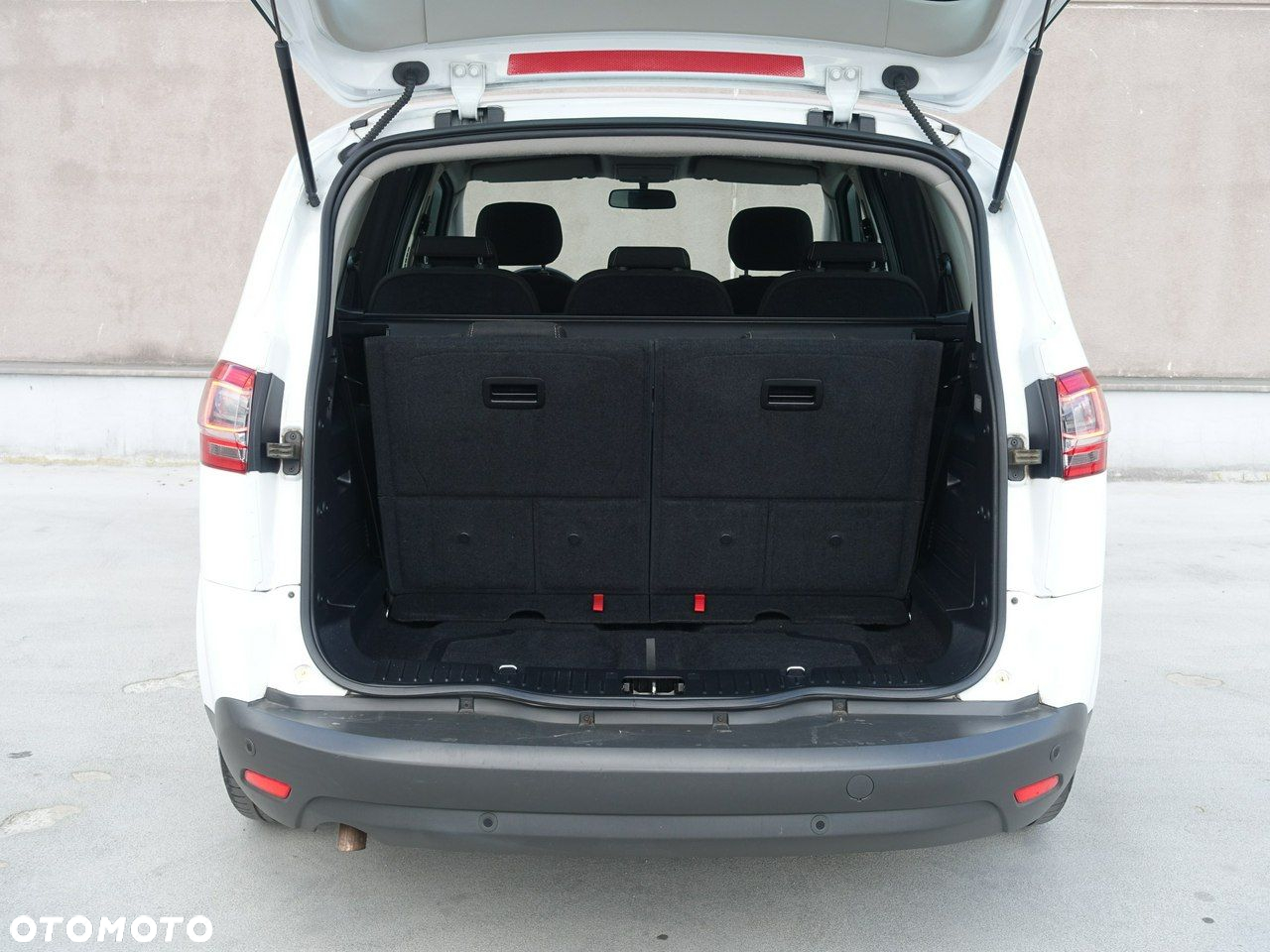 Ford S-Max - 29