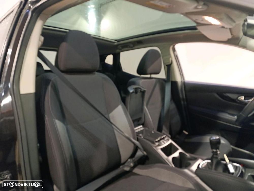 Nissan Qashqai 1.5 dCi N-Connecta Business - 5