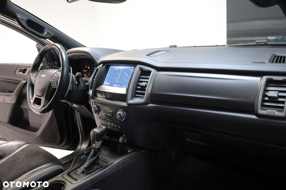 Ford Ranger Raptor - 25