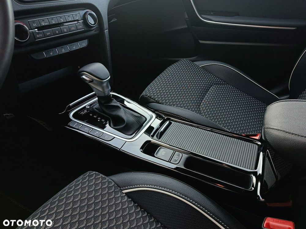 Kia Ceed - 15
