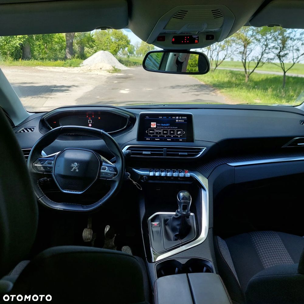 Peugeot 5008 - 15