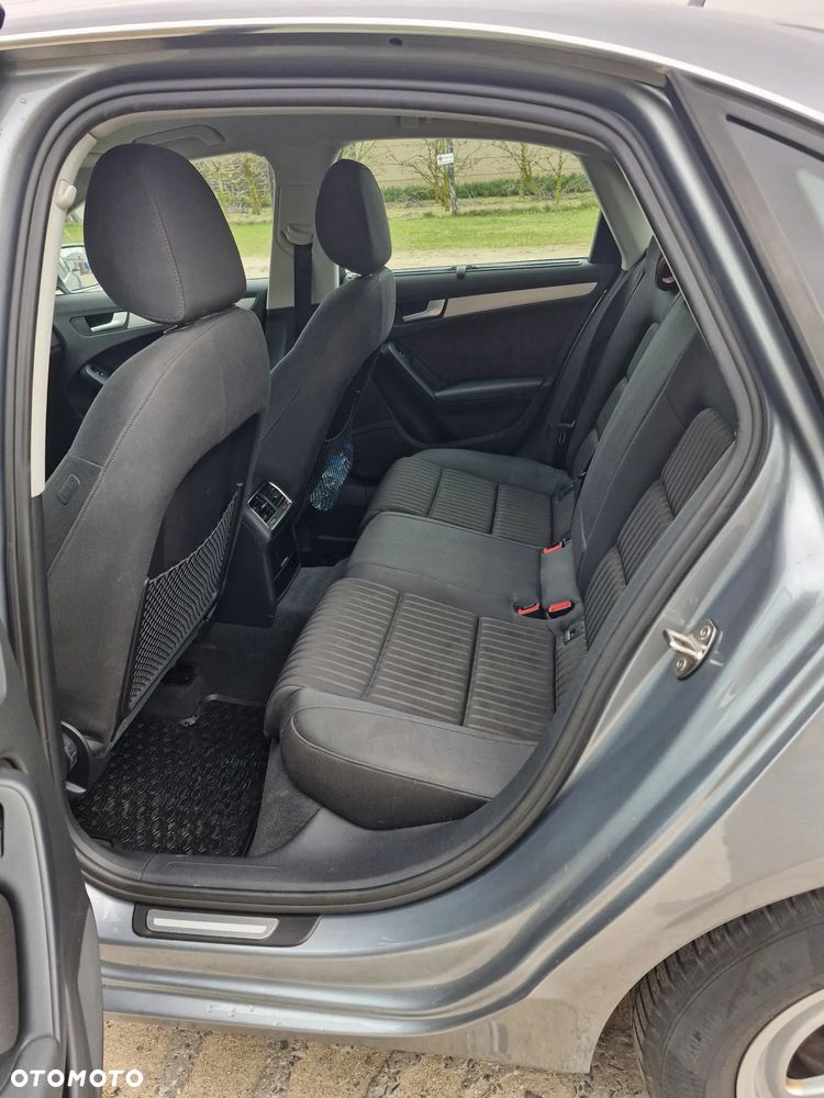 Audi A4 Limousine 2.0 TDI - 13