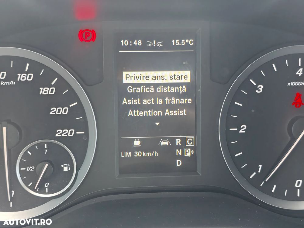 Mercedes-Benz Vito Compact 116 CDI 163CP RWD 9AT Select - 14