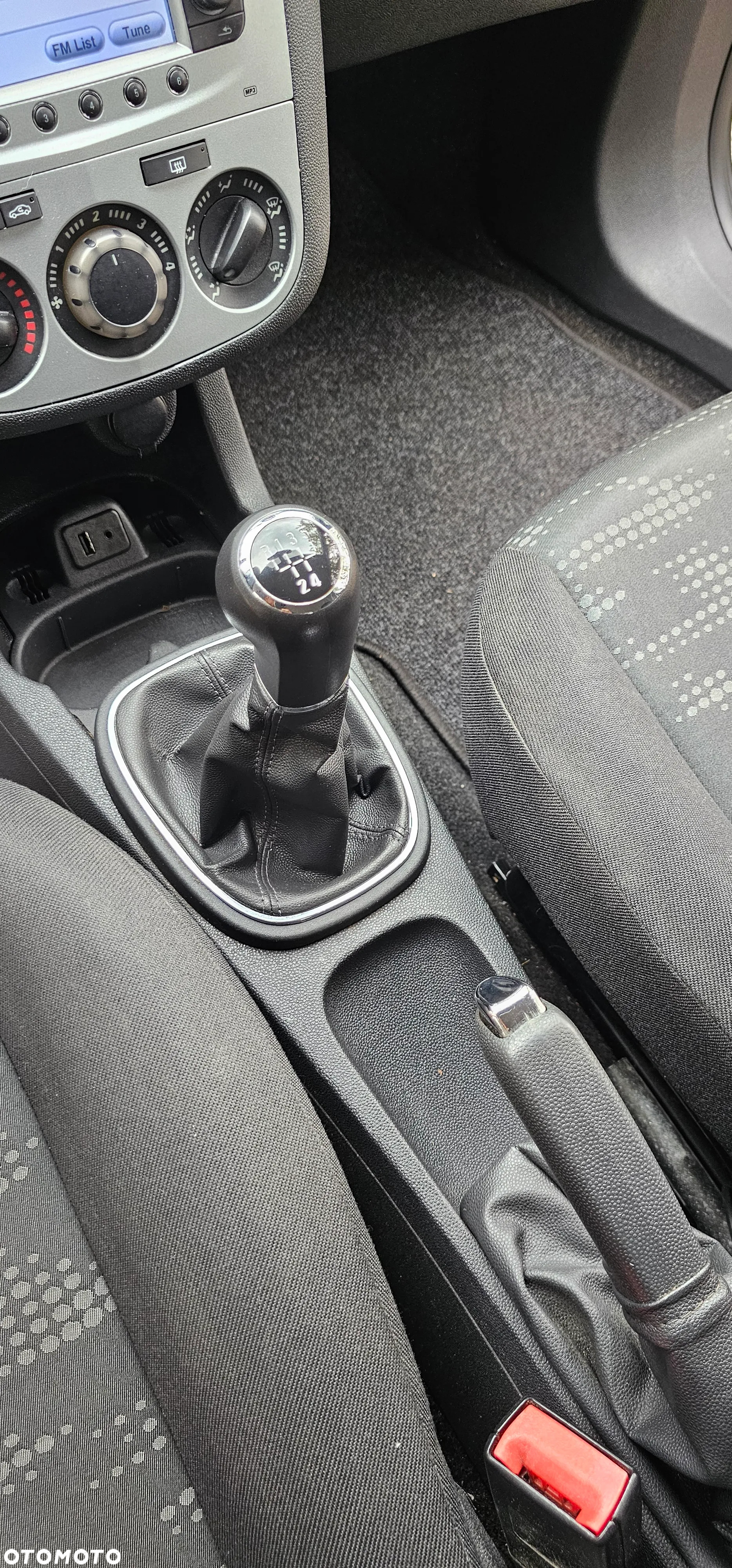Opel Corsa 1.2 16V 111 - 23