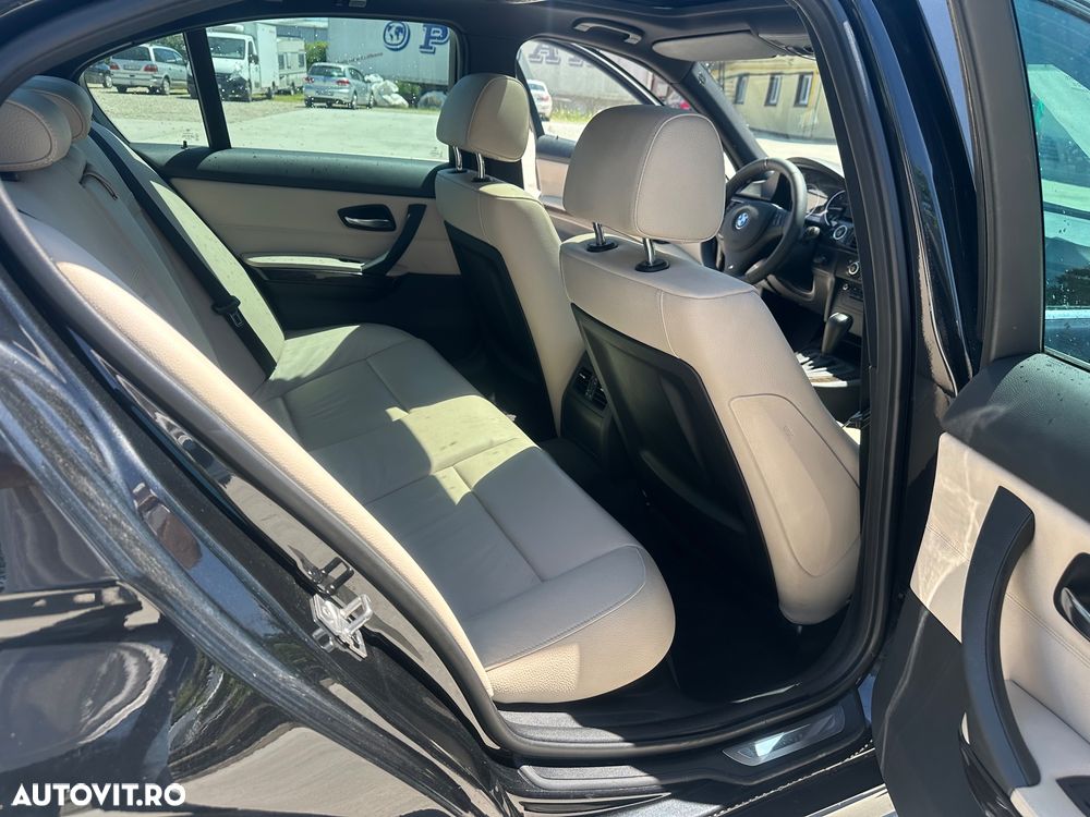 BMW Seria 3 320d - 10