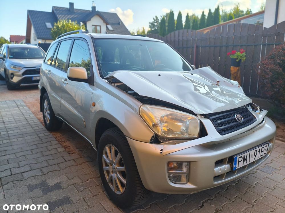 Toyota RAV4 2.0 VVT-i Prestige - 8
