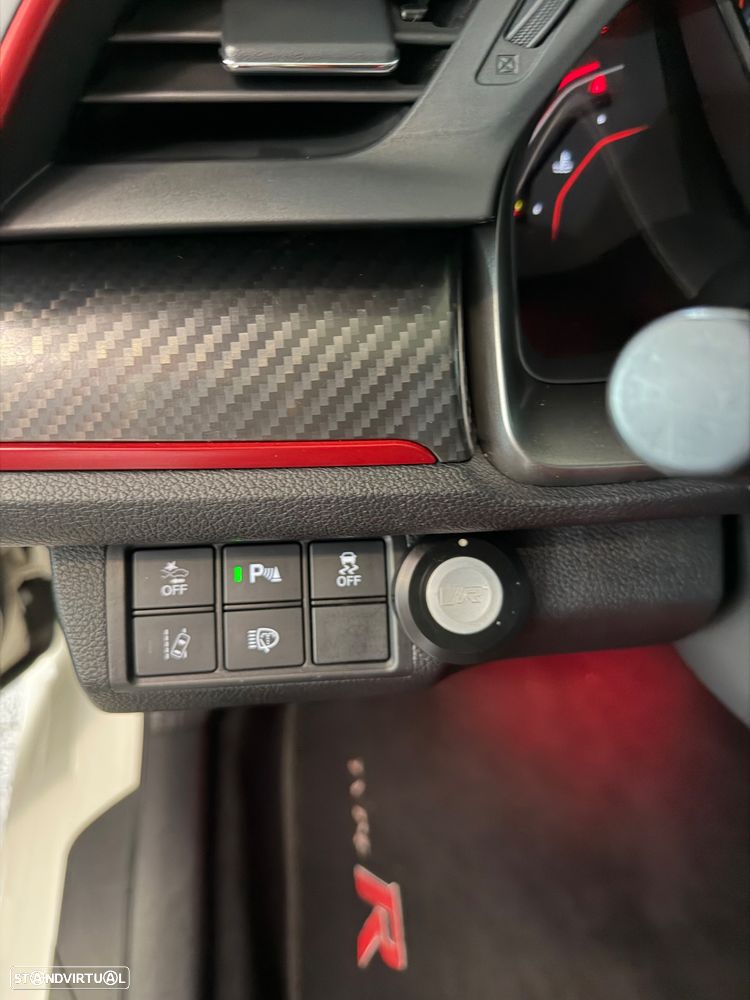 Honda Civic 2.0 VTEC Turbo Type R - 12