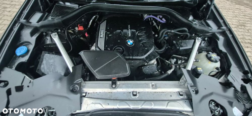 BMW X3 xDrive20d MHEV Advantage - 24