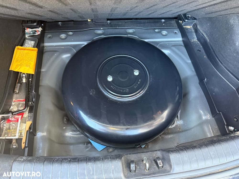 Kia Ceed - 16