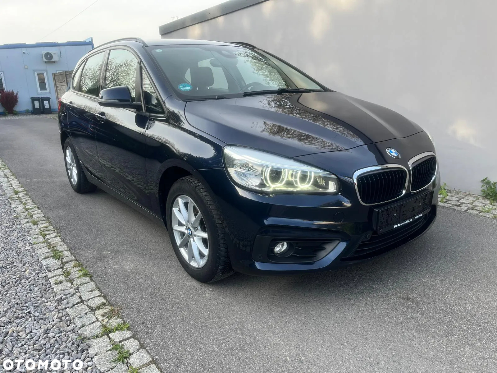 BMW Seria 2 218d Active Tourer - 3