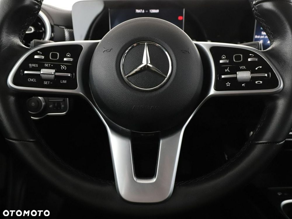 Mercedes-Benz CLA 200 d Progressive 8G-DCT - 22