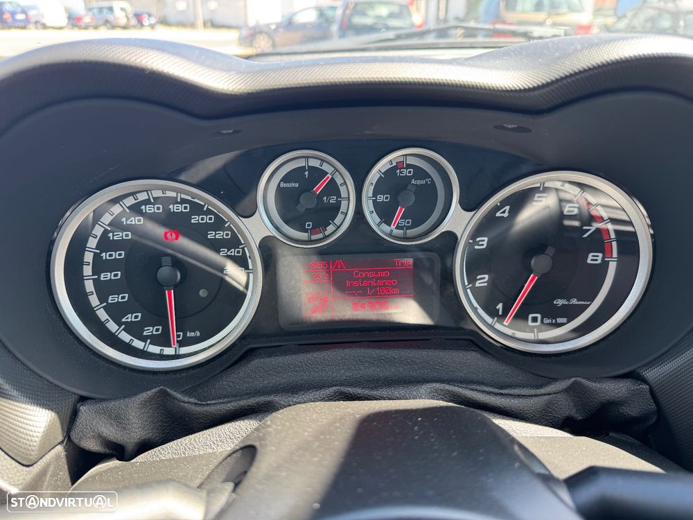 Alfa Romeo MiTo 0.9 T TwinAir Urban - 12