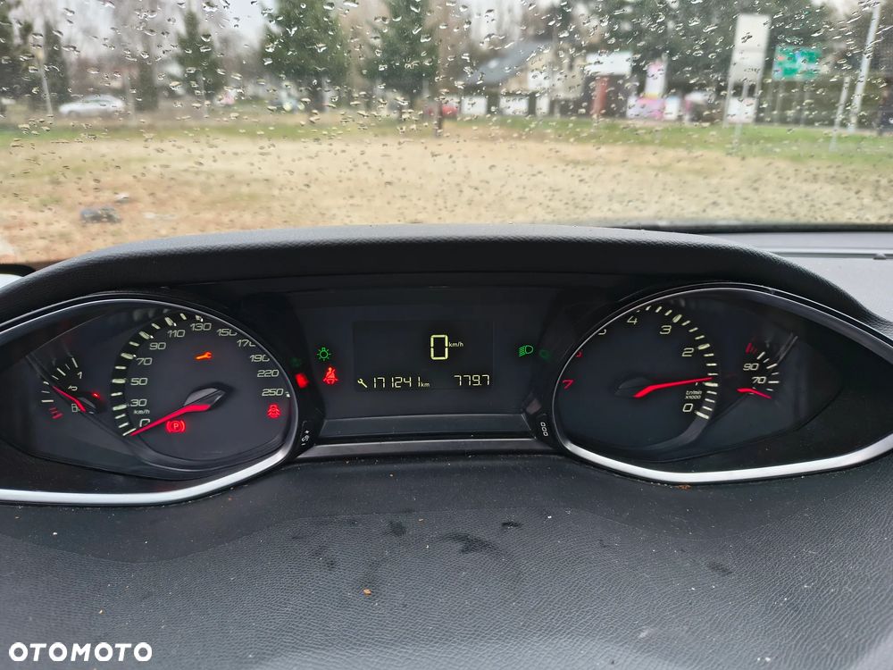 Peugeot 308 PureTech 130 GPF Stop & Start Active - 5