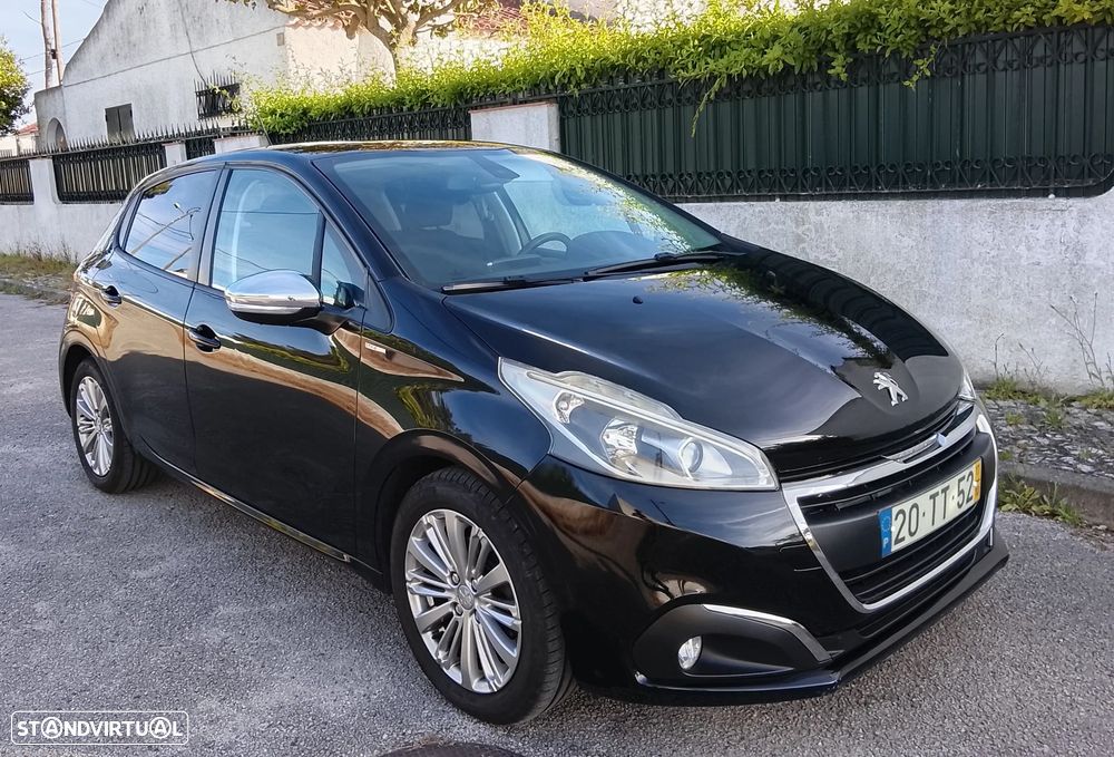 Peugeot 208 1.6 BlueHDi Style - 3