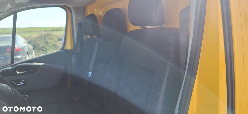 Renault Trafic - 10
