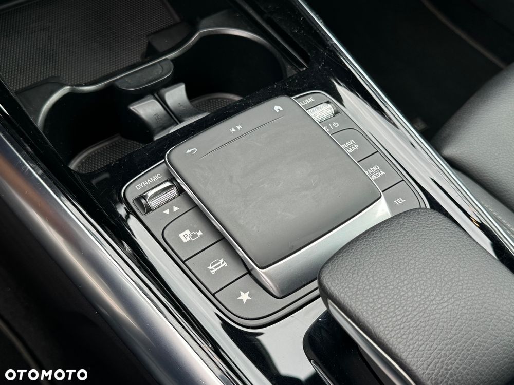 Mercedes-Benz Klasa B 180 d 7G-DCT Progressive - 21
