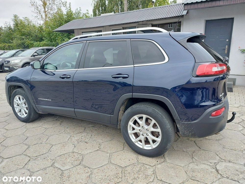 Jeep Cherokee - 5