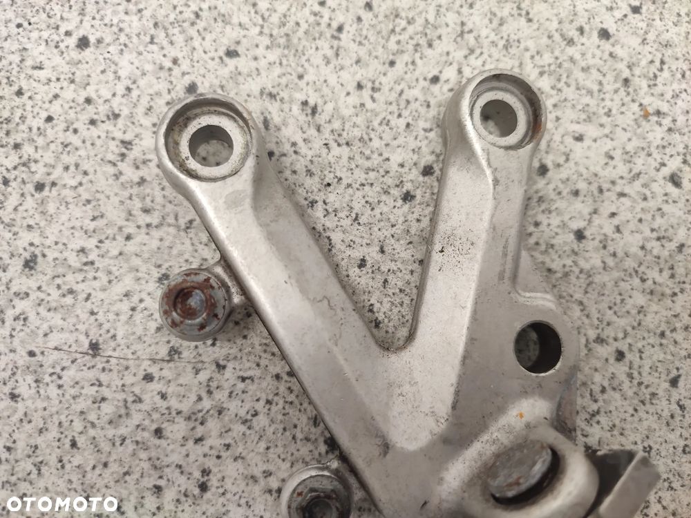 Set prawy przód,  kierowcy Aprilia RSV4 Tuono 1000 - 4