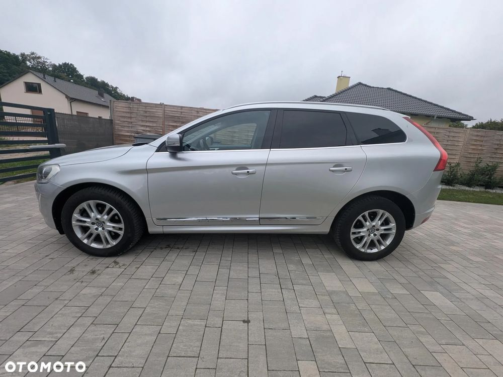 Volvo XC 60 - 6