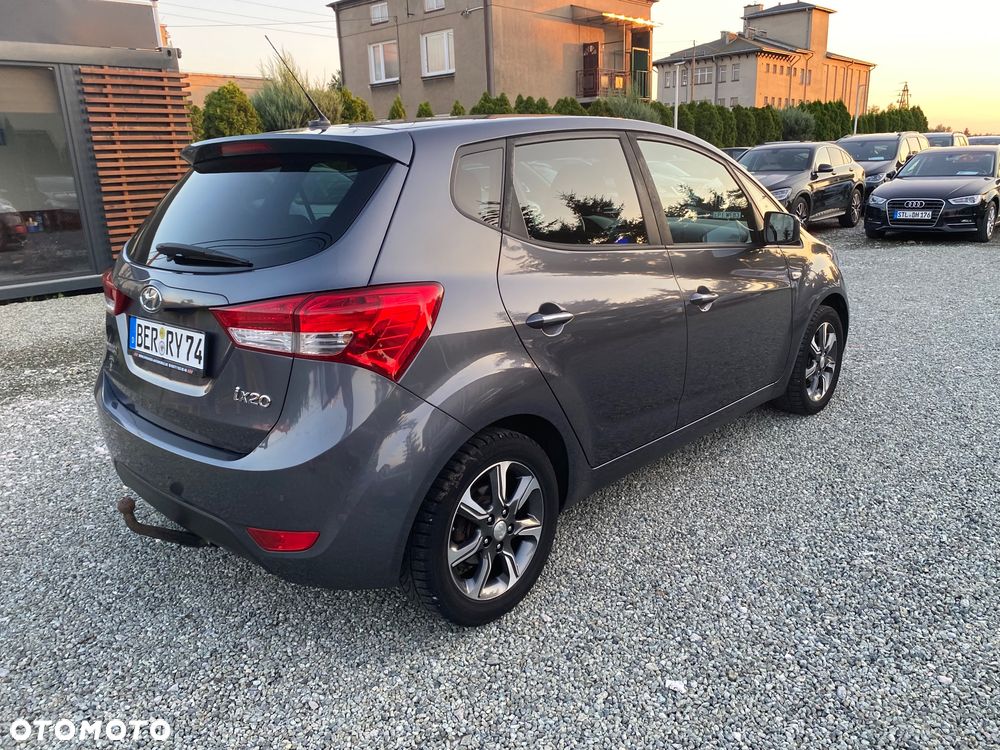Hyundai ix20 1.4 blue YES - 35
