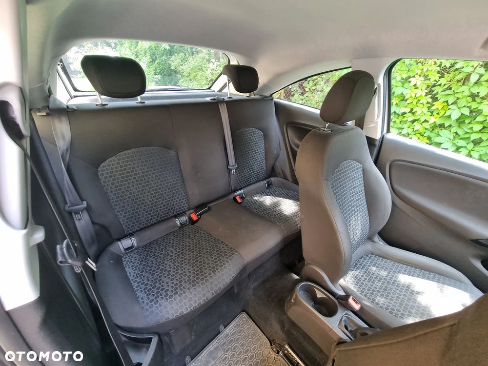 Opel Corsa 1.4 Essentia - 14