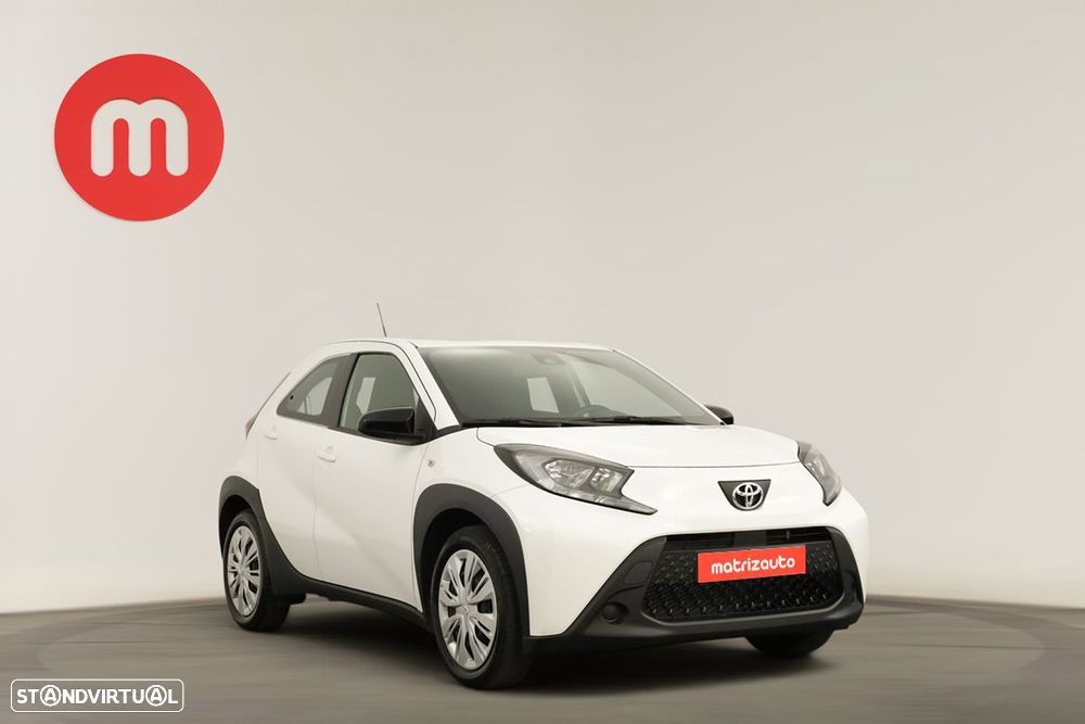 Toyota Aygo X Business Edition - 1